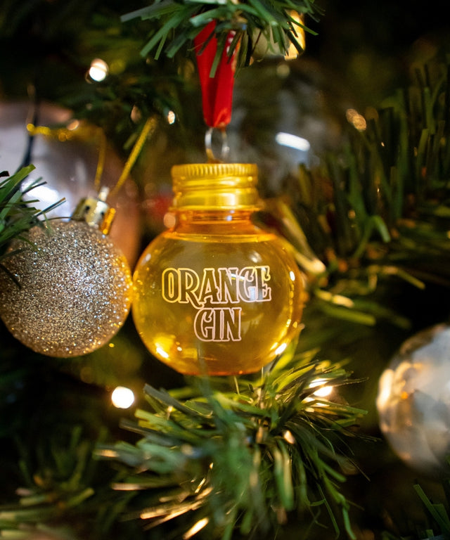 Best gift ideas for her and for gin lovers - festive gin baubles